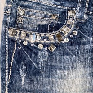 Miss Me Ladies Capris